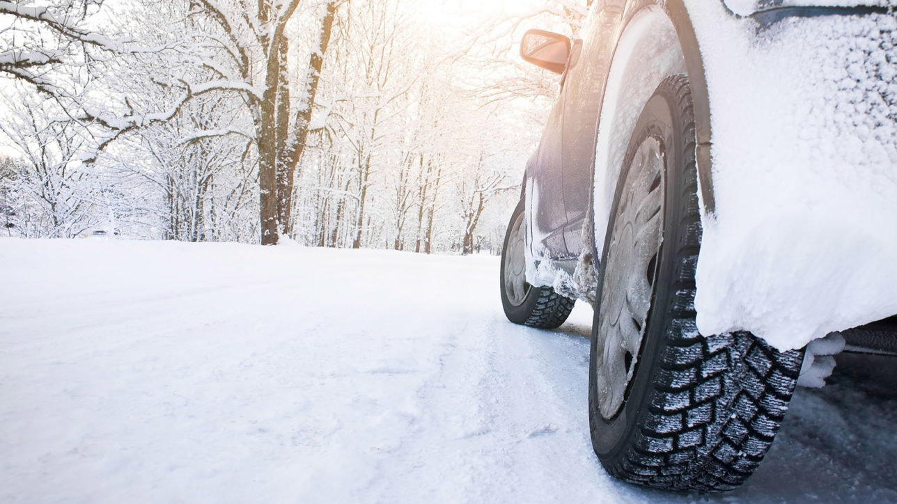 Quatre (très bons) conseils pour protéger sa voiture du froid et gel