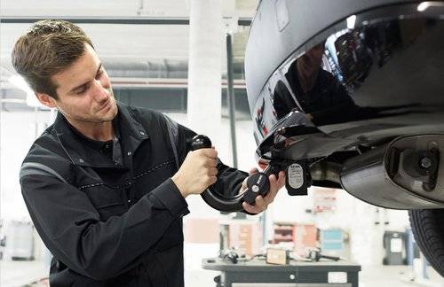 Installer un attelage auto
